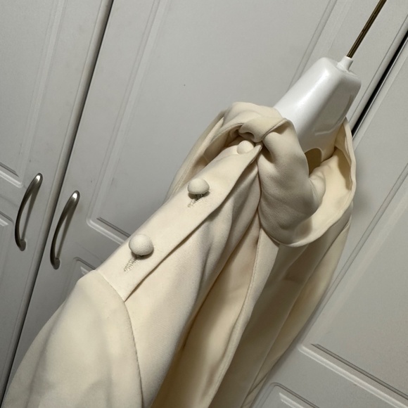 NWT Aritzia Wilfred Trapeze Blouse XS - Picture 2 of 5